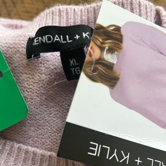 Kendall + Kylie Pink/Lilac Crewneck Sweater
XL, Textured - Picture 7 of 9